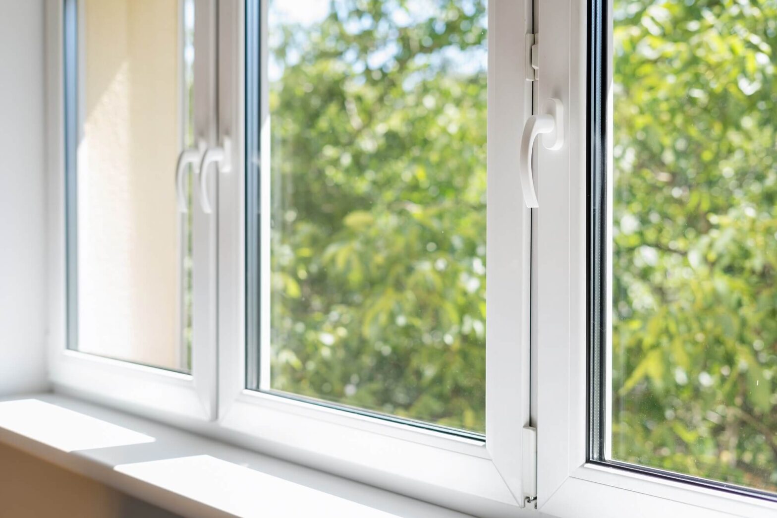 Featured image for post: How Argon Gas-Filled Windows Boost Insulation