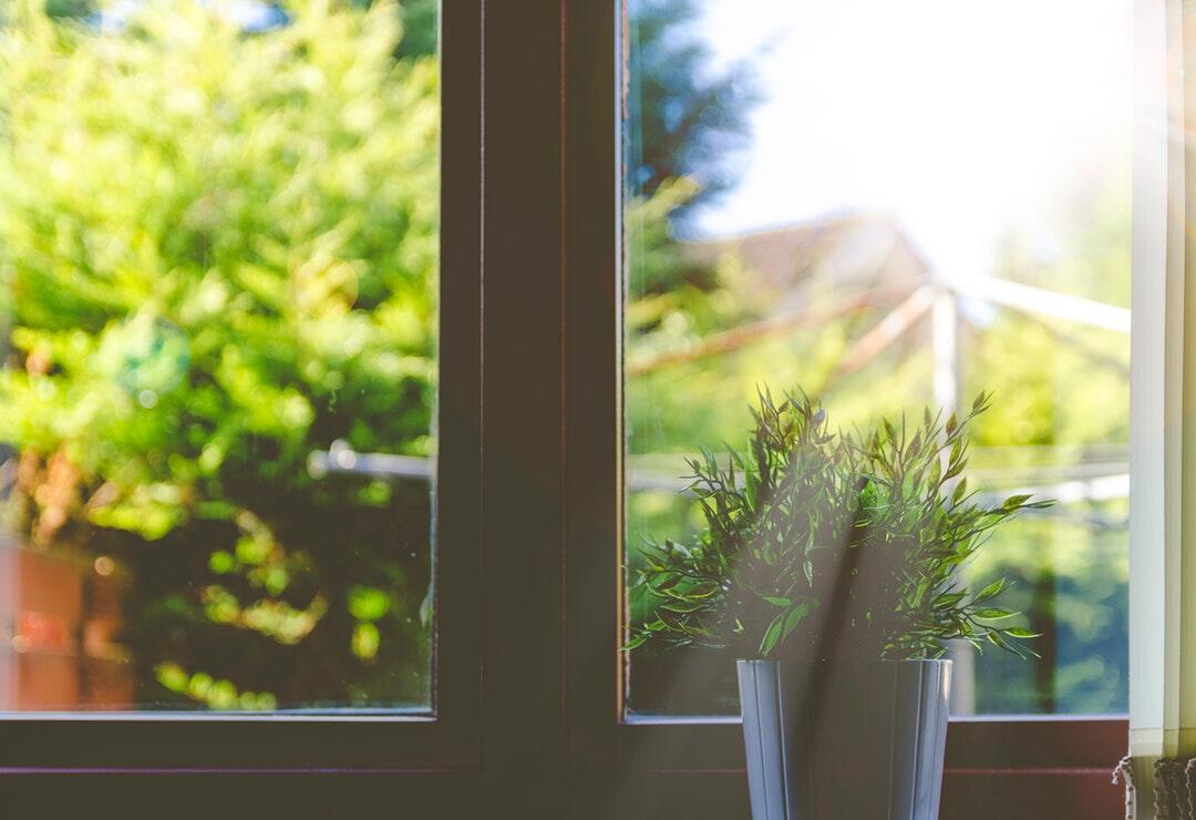 Featured image for post: How to Know It’s Time to Replace Your Windows